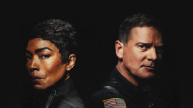 Imagen de 9-1-1 (T5): Ep.8 Aislar o evacuar - 5