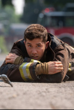 Imagen de Chicago Fire (T14): Ep.1 Derribando puertas - 6