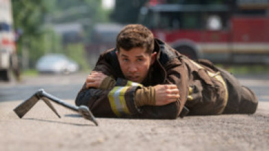 Imagen de Chicago Fire (T14): Ep.1 Derribando puertas - 7