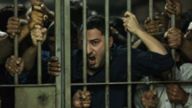 Imagen de La ley de Teherán - 15