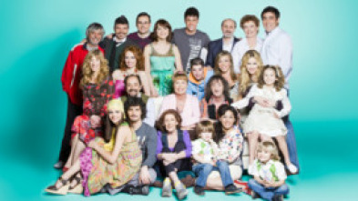 Imagen de La que se avecina (T3): Ep.30 Un lupanar, un par de suegras y una profanación a lo loco - 5