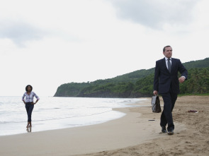 Imagen de Crimen en el paraíso (T1): Ep.1  - 1