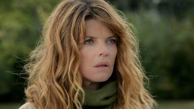 Imagen de Los crímenes de... (T9): Ep.1 Por quien doblan las campanas - 4