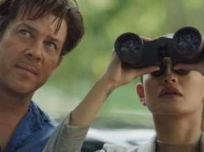 Imagen de Almost Paradise (T1): Ep.4 Pistola y látigo - 3