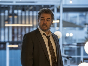 Imagen de Petra (T3): Ep.2 Los honores de la casa - 2