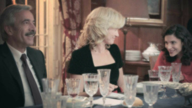 Imagen de Cuéntame cómo pasó (T17): Ep.19 La boda de cristal - 3