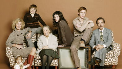 Imagen de Cuéntame cómo pasó (T5): Ep.5 Hello Moscú: Vodka con martini - 3