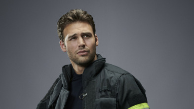 Imagen de 9-1-1 (T3): Ep.10 El espíritu navideño - 3