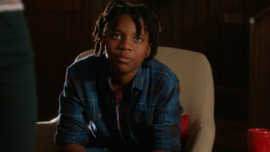 Imagen de 911 (T5): Ep.10 Con un envoltorio rojo - 3