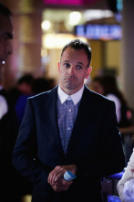 Imagen de Elementary (T3): Ep.6 Tierra Pericolosa - 2