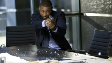 Imagen de Arrow (T2): Ep.3 Muñecas rotas - 3