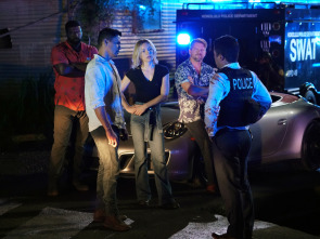 Imagen de Magnum (T2): Ep.20 Un leopardo al acecho - 1