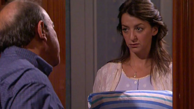 Imagen de Los Serrano (T4): Ep.54 Apechugueision - 3