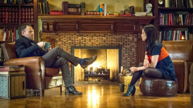 Imagen de Elementary (T2): Ep.4 Pluma de veneno - 3
