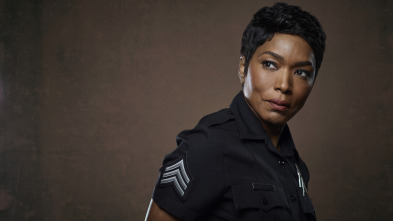 Imagen de 9-1-1 (T1): Ep.9 Atrapados - 5