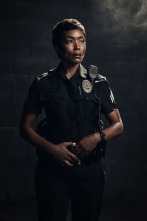 Imagen de 9-1-1 (T3): Ep.2 El que nada no se ahoga - 4