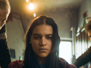 Imagen de Una femmina: código de silencio - 1