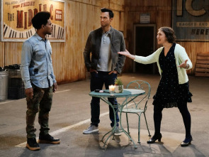 Imagen de Call Me Kat (T1): Ep.8 Toda la noche - 1