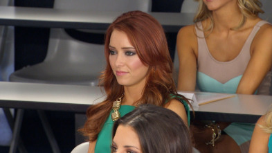 Imagen de Dallas Cowboys... (T9): Ep.3 - 3