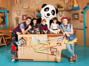 Panda y la cabaña de cartón