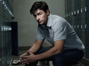 Imagen de Friday Night Lights (T2): Ep.10 Allá va el barrio - 3