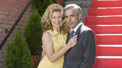 Imagen de Cuéntame cómo pasó (T12): Ep.16 Sagrillas exterior noche - 3