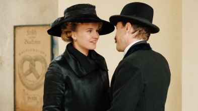 Imagen de Vienna Blood (T2): Ep.6 El auge de la oscuridad. Segunda parte - 3