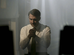 Imagen de Curas asesinos: Ep.9 - 1