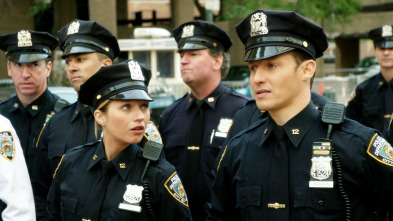 Imagen de Blue Bloods... (T6): Ep.17 Amigos que necesitan ayuda - 3