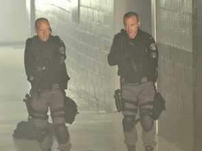 Imagen de Flashpoint (T2): Ep.18 Tras la linea azul - 1