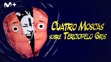 Cuatro moscas sobre terciopelo gris