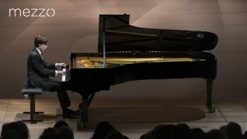Jaeden Izik-Dzurko: Medtner, Ravel, Rachmaninov - Fondation Louis Vuitton