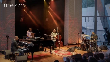 Robert Glasper Trio - Fondation Louis Vuitton, Paris