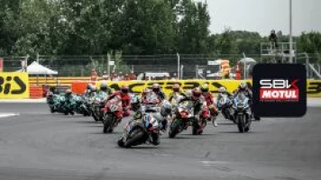 Mundial de Superbike - Magny-Cours. T(2025). Mundial de... (2025): Superpole Race