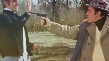 Blanca por fuera y rosa por dentro