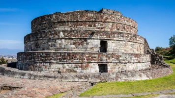 Las pirámides perdidas de los aztecas