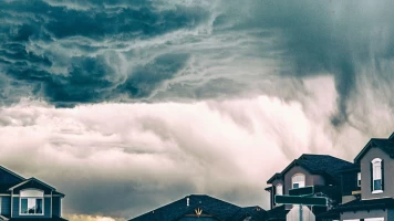 Viviendo con un asesino