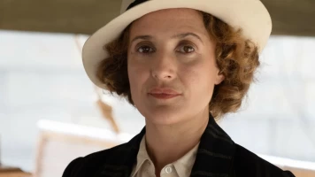 Agatha i la maledicció d'Ishtar