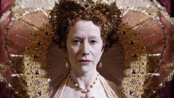 Helen Mirren, desafiante y majestuosa