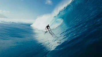 Surf. El fuego sagrado