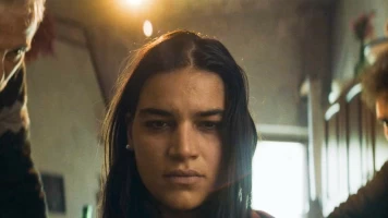 Una femmina: código de silencio