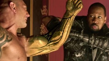 El hombre de los puños de hierro 2