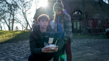 Crims al Bàltic: Hostes indesitjats