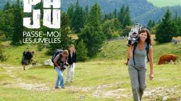 Passe-Moi les Jumelles