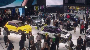 Automobile, la Fin d'une Ere?