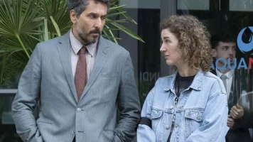 Tout le monde ment 3