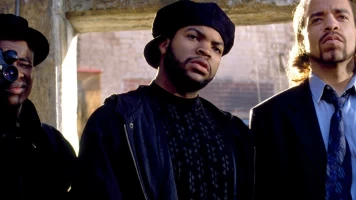 El tiempo de los intrusos