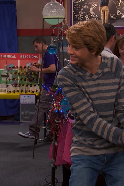 Henry Danger. T(T3). Henry Danger (T3): Ep.3 La máquina de gritos