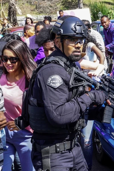 S.W.A.T.: Los Hombres de Harrelson. T(T1). S.W.A.T.: Los... (T1): Ep.22 Engaño