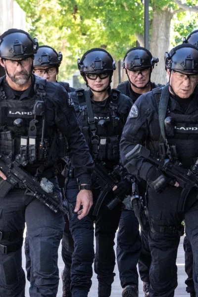 S.W.A.T.: Los Hombres de Harrelson. T(T2). S.W.A.T.: Los... (T2): Ep.9 Día libre